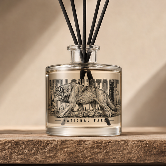 Yellowstone National Park Wolf Glass Diffuser product image